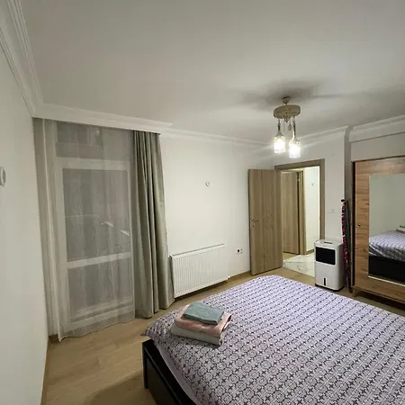 Daire Sisli Trump Tower Cevahir Iki Oda Bir Salon Klimali Tuem Daire İstanbul